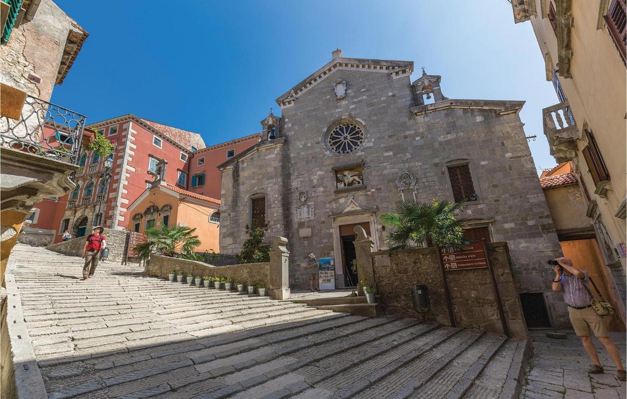 Amazing Apartment In Labin With House Sea View Exterior photo